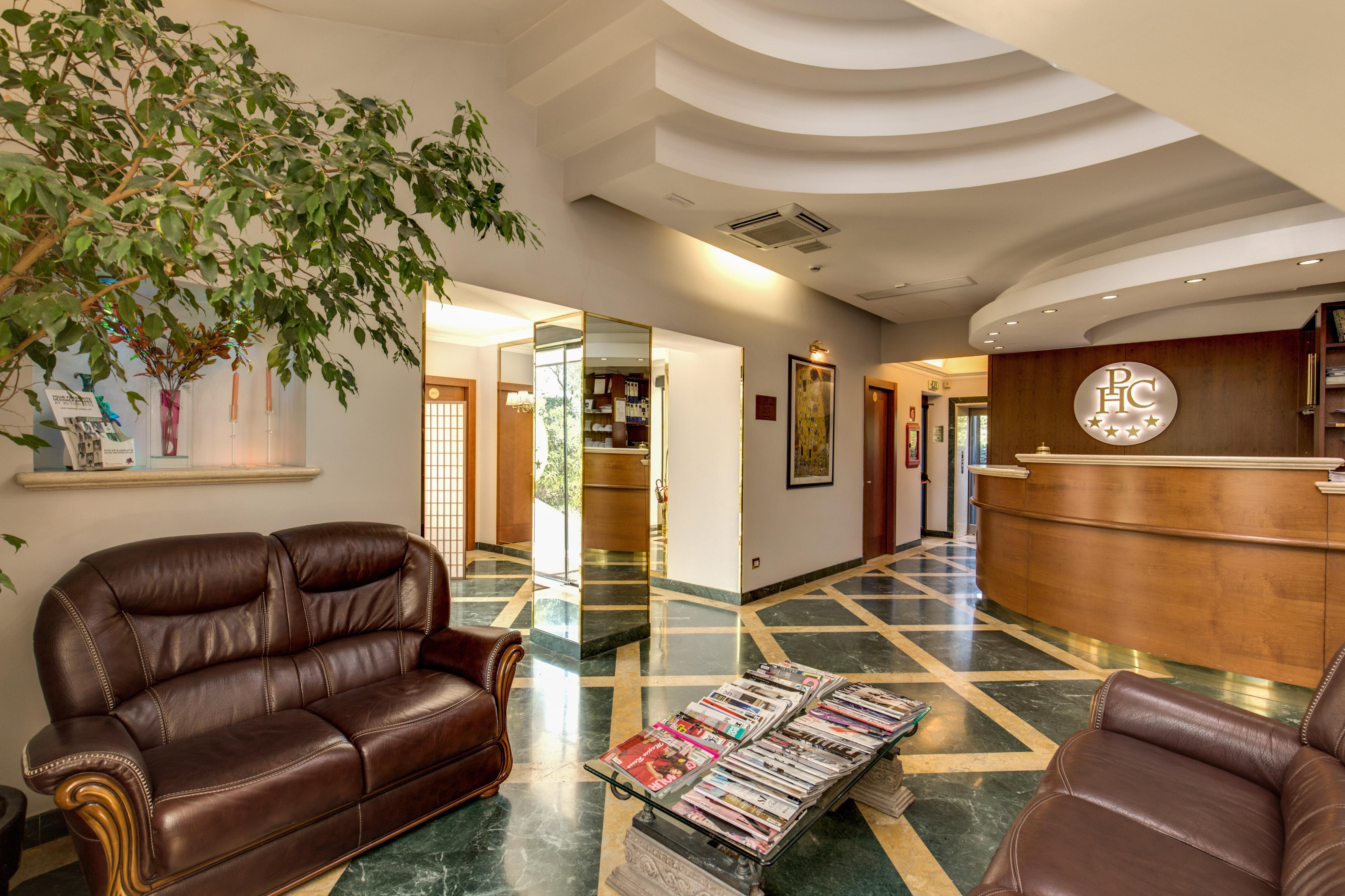Cervara Park Hotel Rome Bagian luar foto