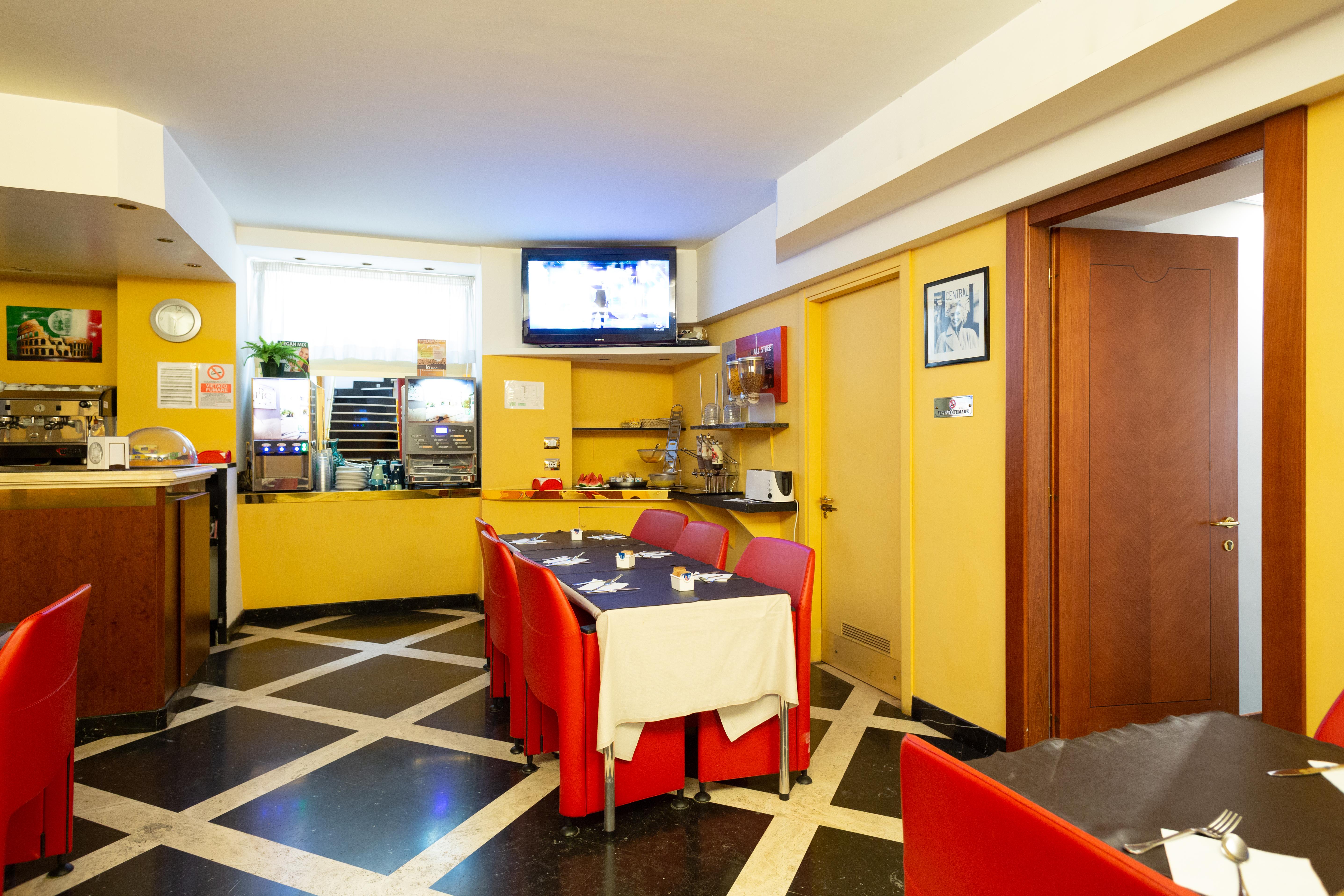 Cervara Park Hotel Rome Bagian luar foto