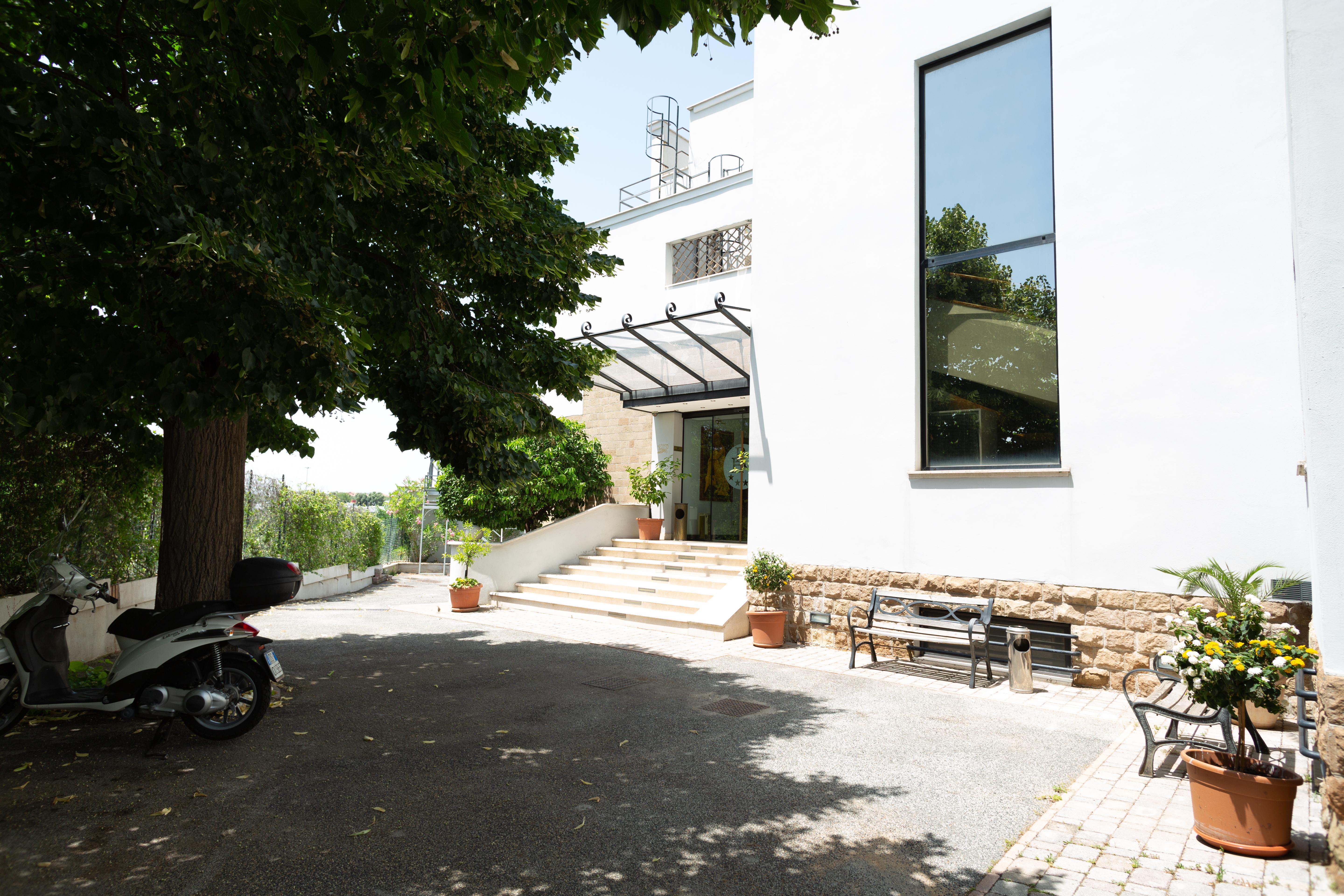 Cervara Park Hotel Rome Bagian luar foto
